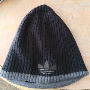 ADIDAS Beanie reversible black gray